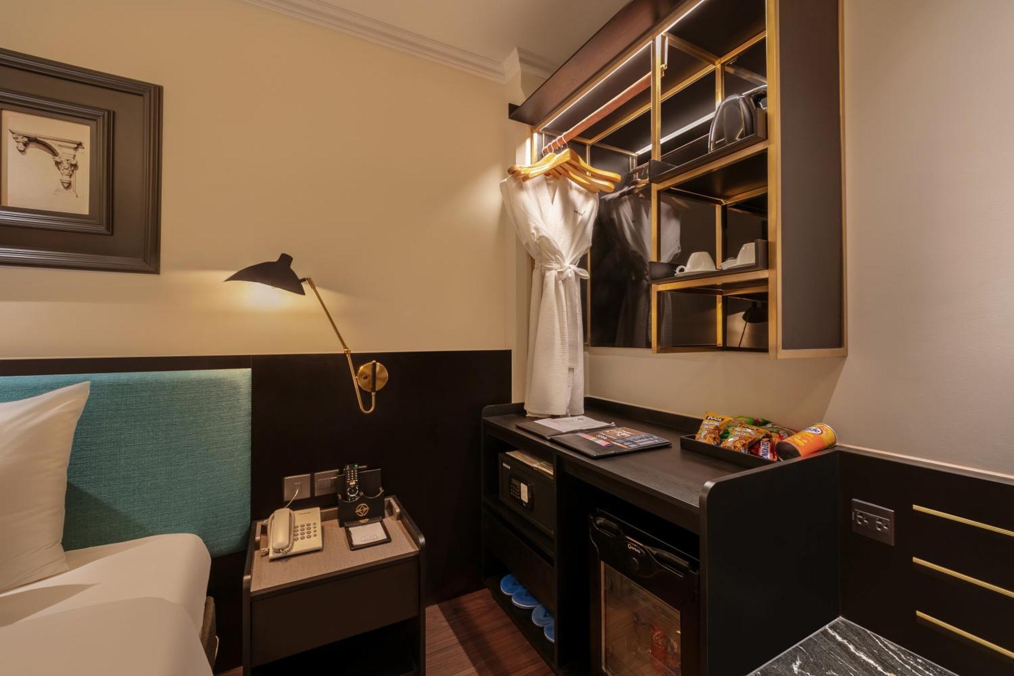 Champton Hanoi Hotel Bagian luar foto